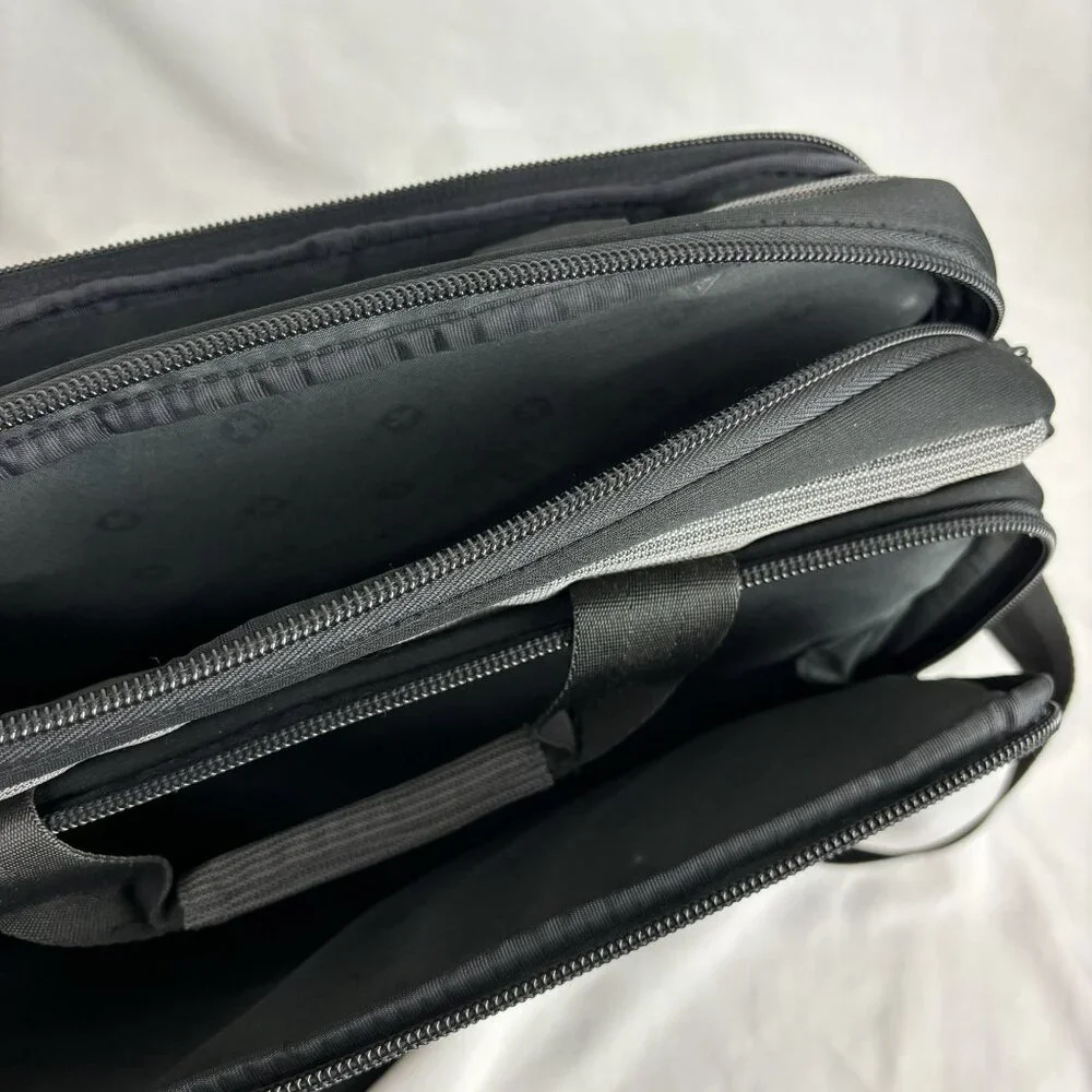 SwissGear Wenger Black & Gray Laptop Bag - Multiple Compartments Durable Fabric. - Picture 16 of 16
